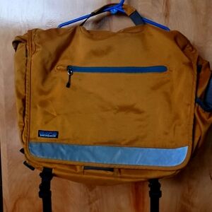 Gold/yellow patagonia messenger bag